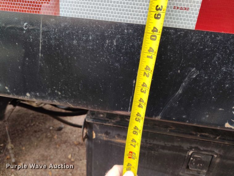 image for item IP9713 1988 Kenworth W900B dump truck