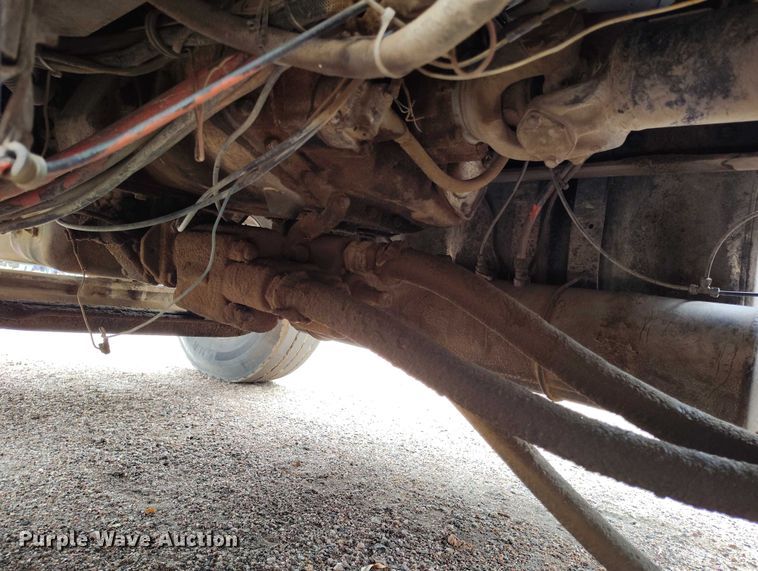 image for item IP9713 1988 Kenworth W900B dump truck