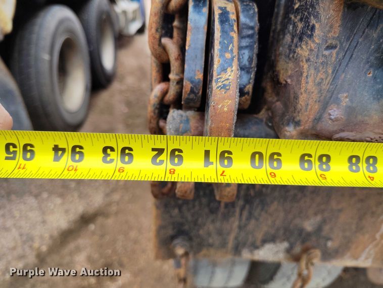 image for item IP9713 1988 Kenworth W900B dump truck