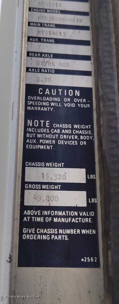 image for item IP9713 1988 Kenworth W900B dump truck