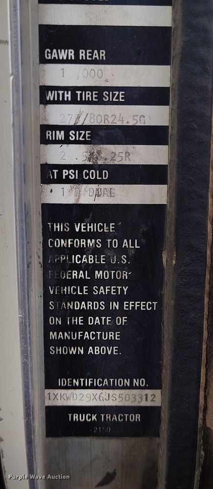 image for item IP9713 1988 Kenworth W900B dump truck