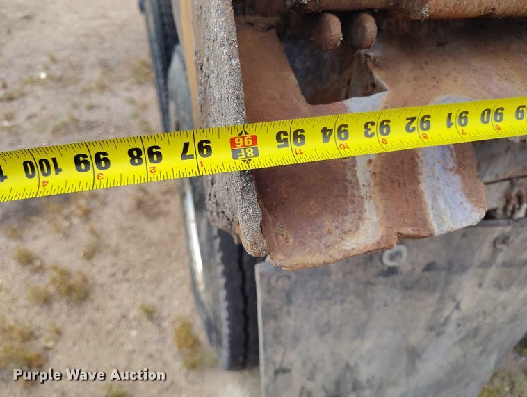 image for item IP9716 1991 Kenworth T600 dump truck