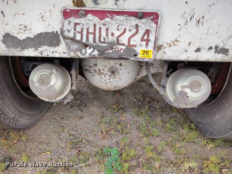 image for item IP9716 1991 Kenworth T600 dump truck