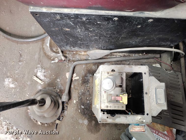 image for item IP9716 1991 Kenworth T600 dump truck