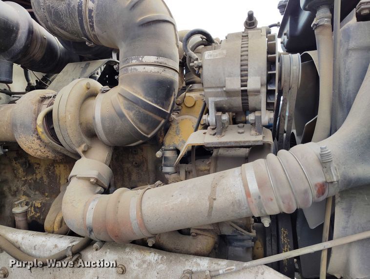 image for item IP9716 1991 Kenworth T600 dump truck