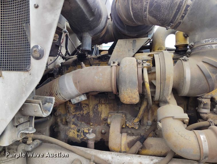 image for item IP9716 1991 Kenworth T600 dump truck