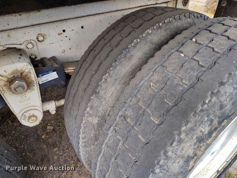 image for item IP9716 1991 Kenworth T600 dump truck