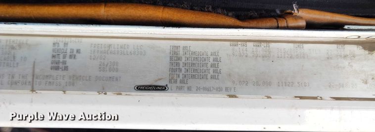 image for item IP9718 2003 Freightliner FLD dump truck