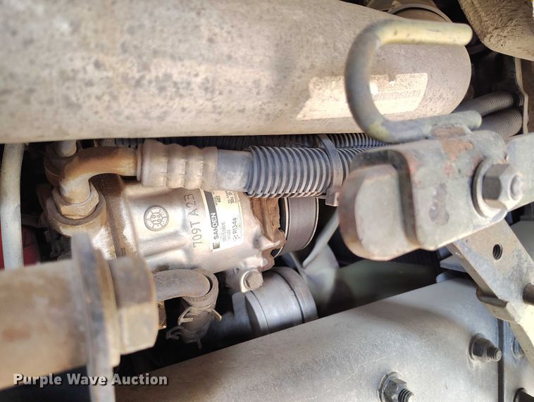 image for item IP9721 2006 Sterling SC8000 street sweeper truck