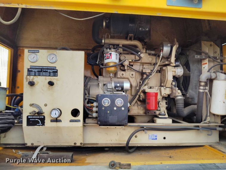 image for item IP9721 2006 Sterling SC8000 street sweeper truck