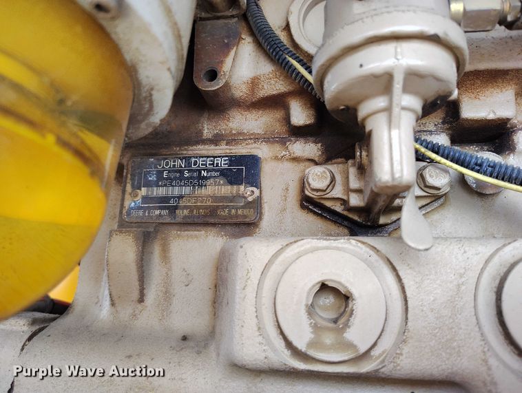 image for item IP9721 2006 Sterling SC8000 street sweeper truck