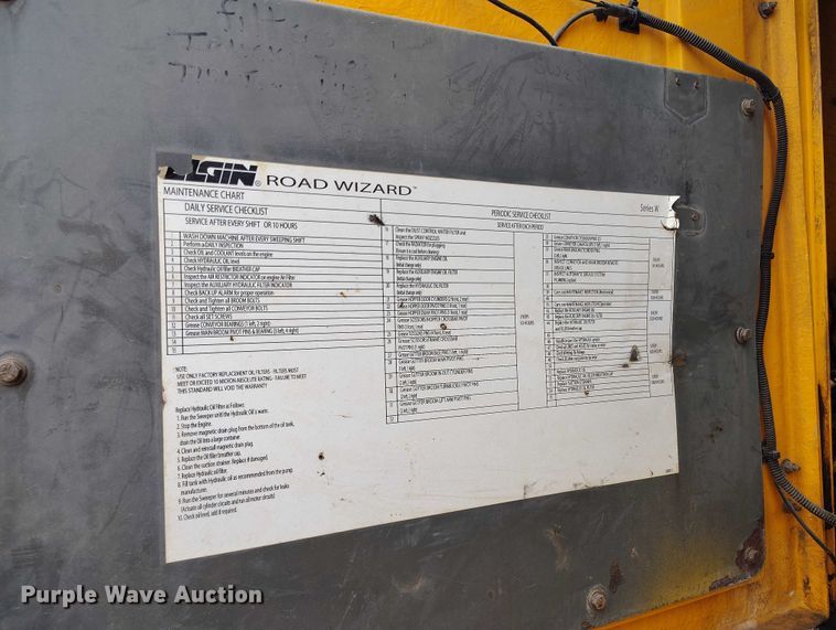 image for item IP9721 2006 Sterling SC8000 street sweeper truck