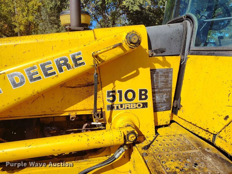 image for item IP9735 1983 John Deere 510B Turbo backhoe
