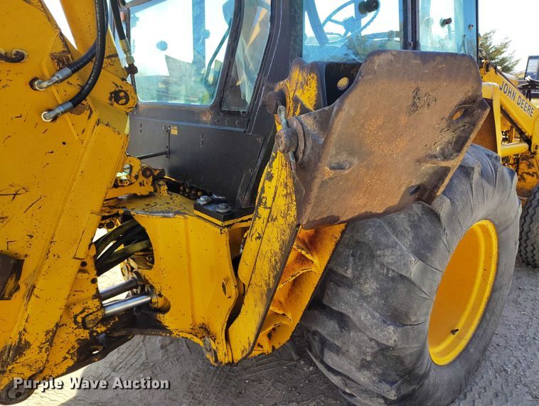 image for item IP9735 1983 John Deere 510B Turbo backhoe