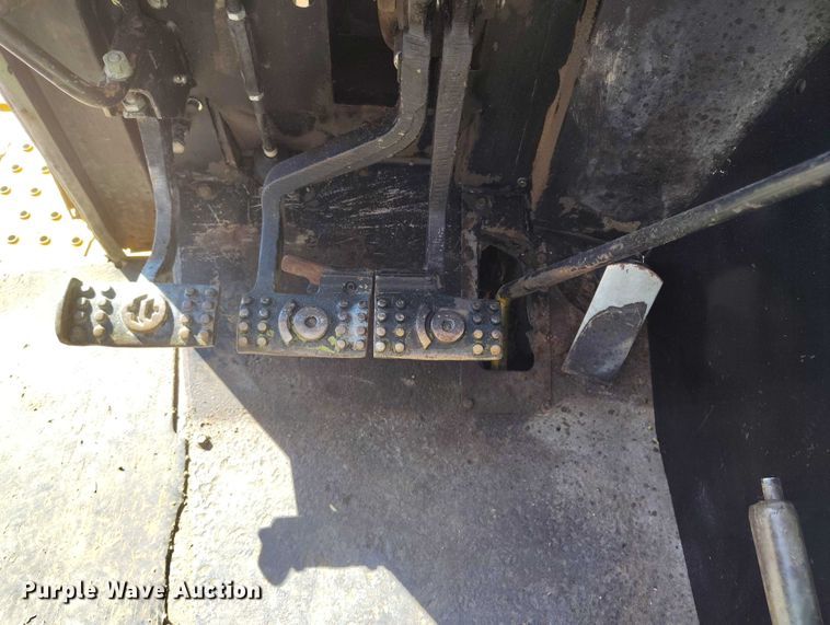 image for item IP9735 1983 John Deere 510B Turbo backhoe