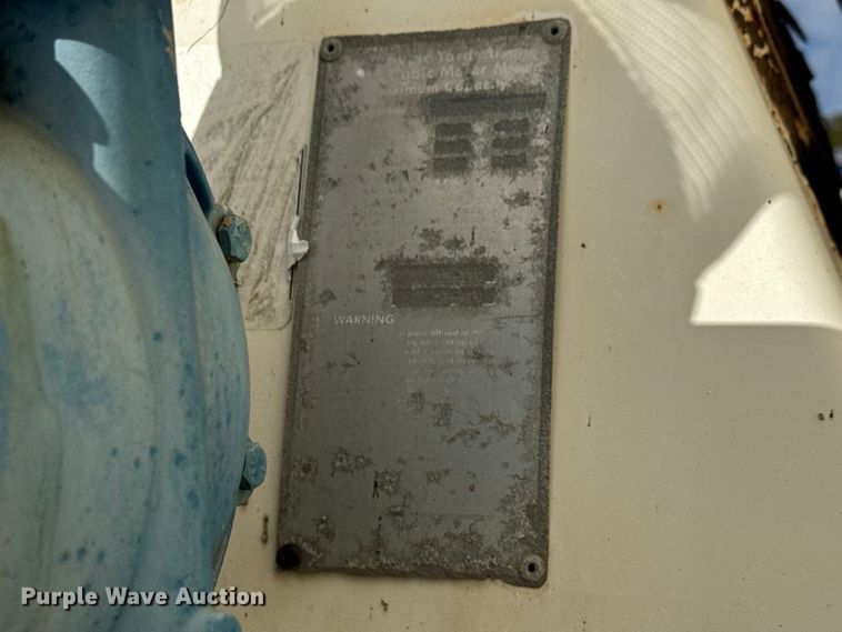 image for item NA9810 2007 International 5500I ready mix truck