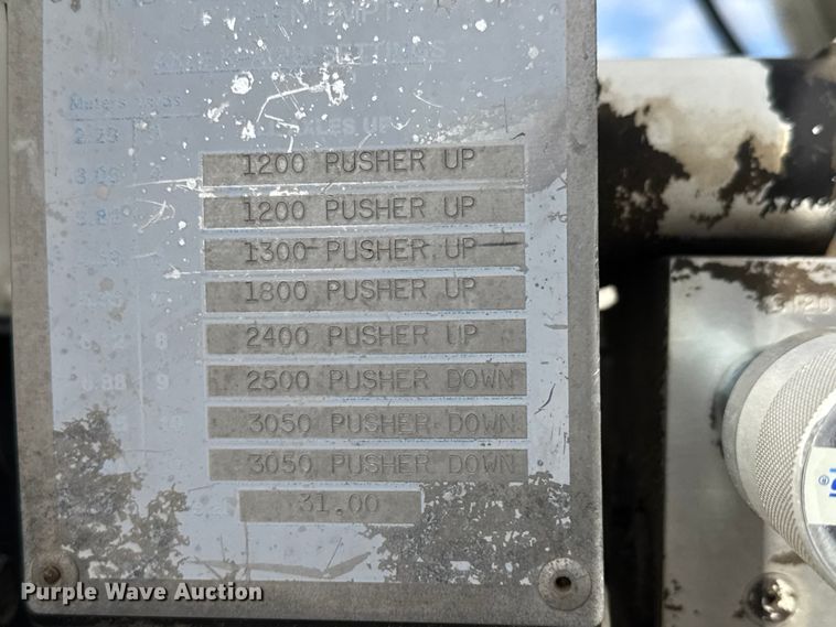 image for item NA9810 2007 International 5500I ready mix truck