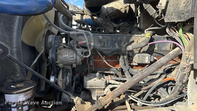 image for item NA9810 2007 International 5500I ready mix truck