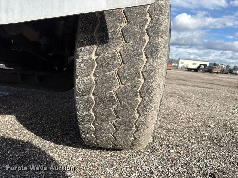 image for item NA9810 2007 International 5500I ready mix truck