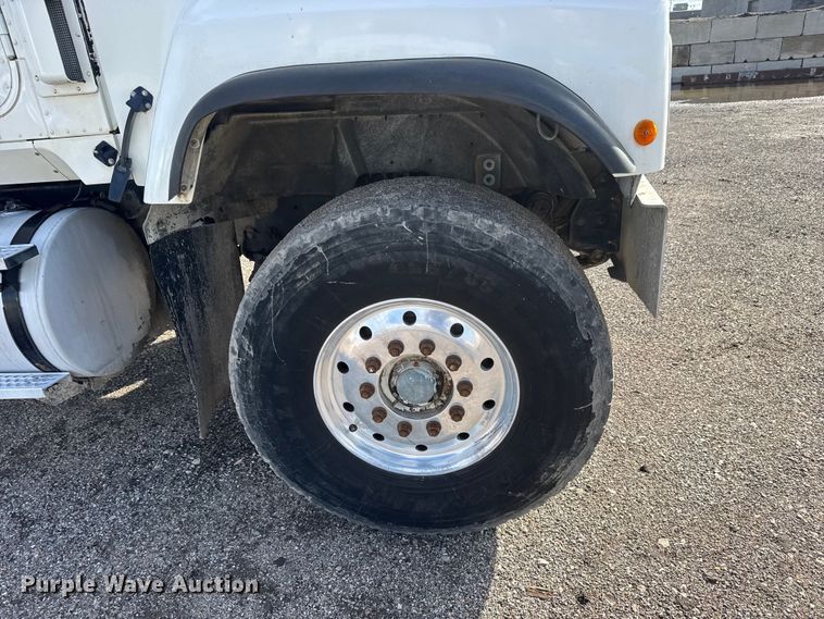 image for item NA9810 2007 International 5500I ready mix truck