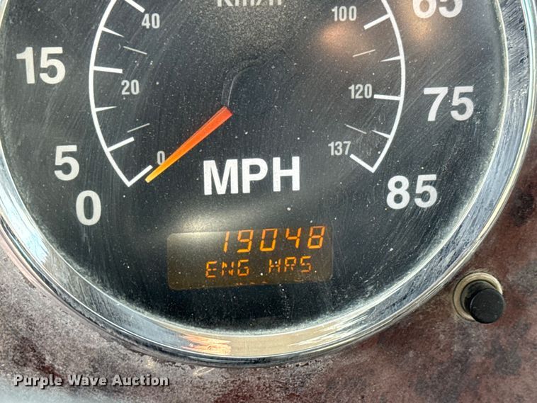 image for item NA9810 2007 International 5500I ready mix truck