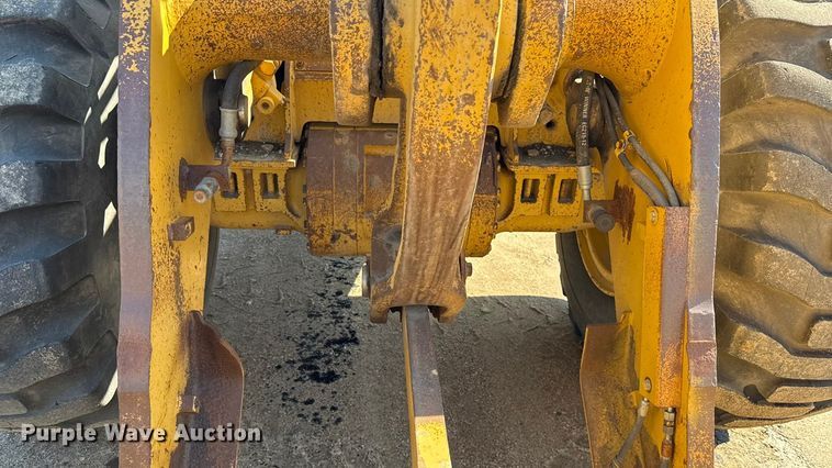 image for item ND9435 2001 Caterpillar 950G wheel loader