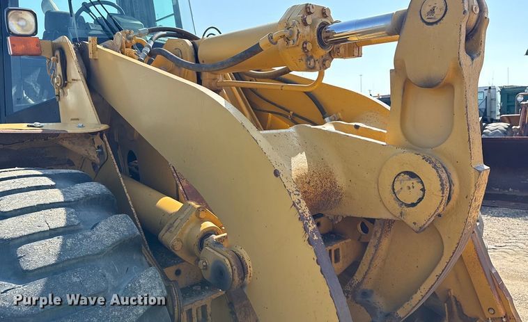 image for item ND9435 2001 Caterpillar 950G wheel loader