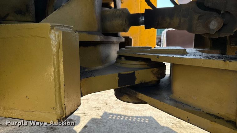 image for item ND9435 2001 Caterpillar 950G wheel loader