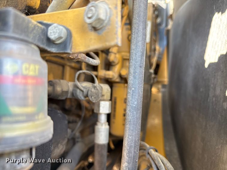 image for item ND9435 2001 Caterpillar 950G wheel loader