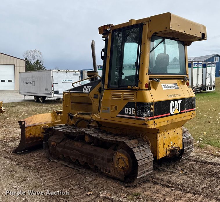 image for item ND9439 2006 Caterpillar D3G XL dozer