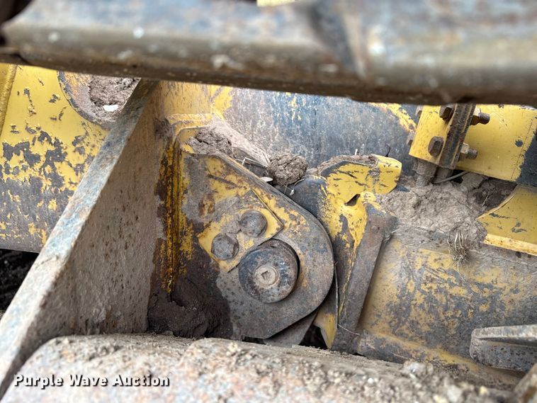 image for item ND9439 2006 Caterpillar D3G XL dozer