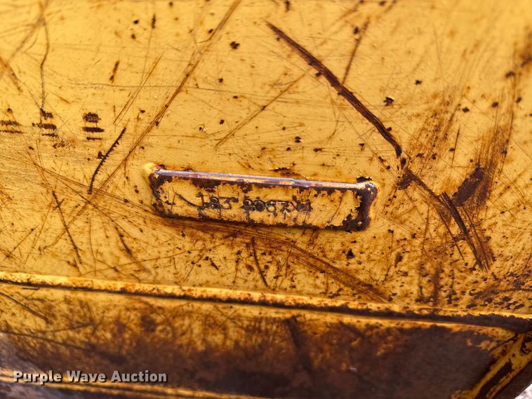 image for item ND9439 2006 Caterpillar D3G XL dozer