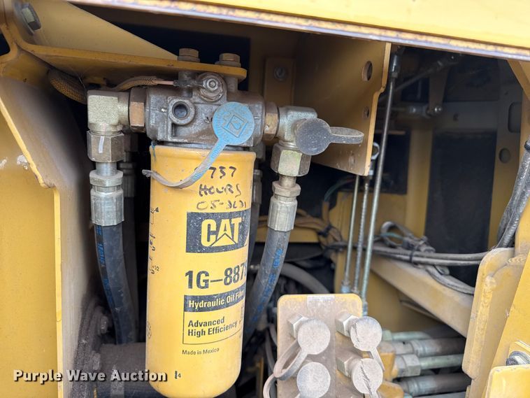 image for item ND9439 2006 Caterpillar D3G XL dozer