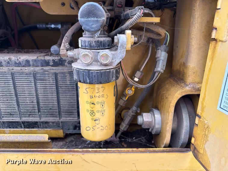 image for item ND9439 2006 Caterpillar D3G XL dozer