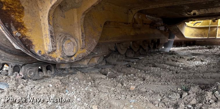 image for item ND9439 2006 Caterpillar D3G XL dozer