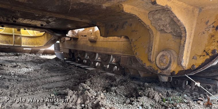 image for item ND9439 2006 Caterpillar D3G XL dozer