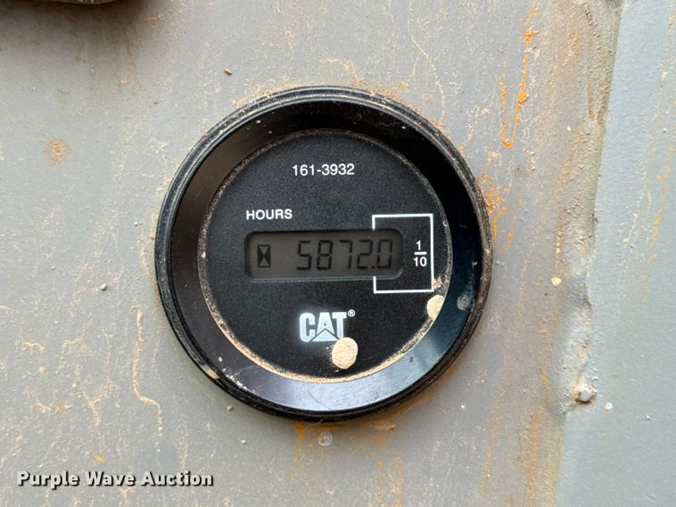 image for item ND9439 2006 Caterpillar D3G XL dozer