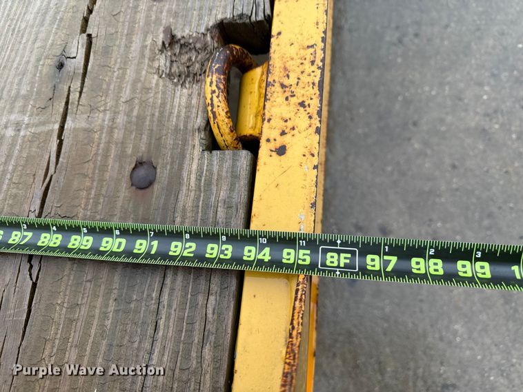 image for item ND9440 2007 Redi Haul equipment trailer