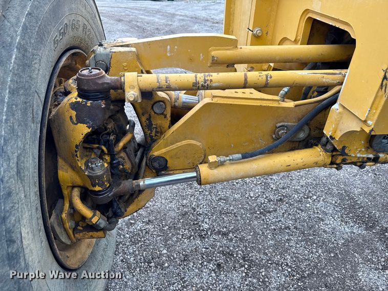 image for item ND9441 2010 John Deere 872GP motor grader