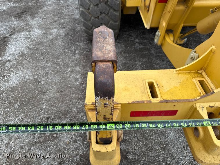 image for item ND9441 2010 John Deere 872GP motor grader