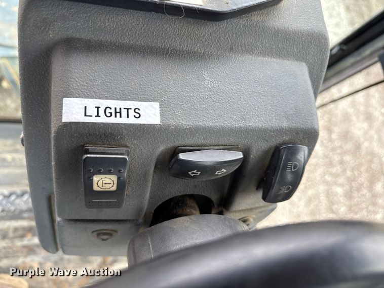 image for item ND9441 2010 John Deere 872GP motor grader