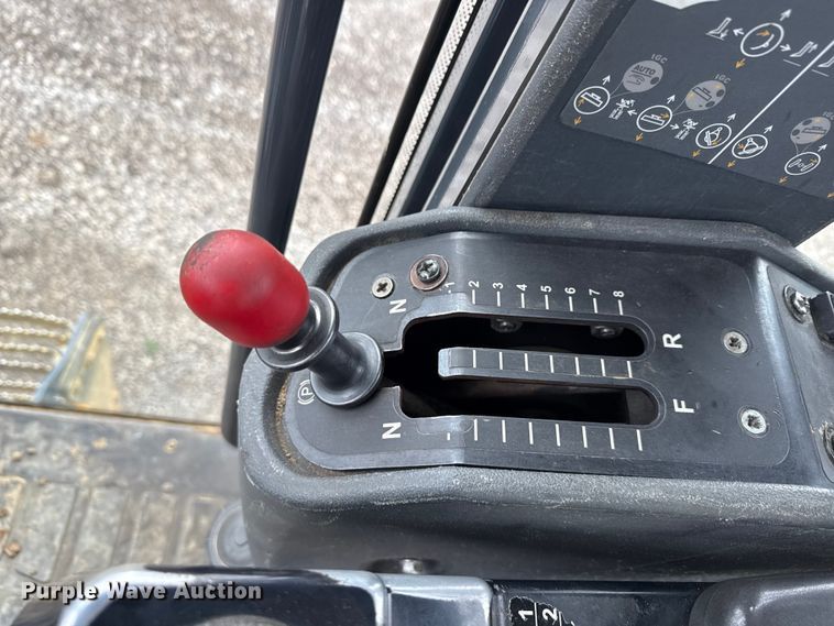 image for item ND9441 2010 John Deere 872GP motor grader