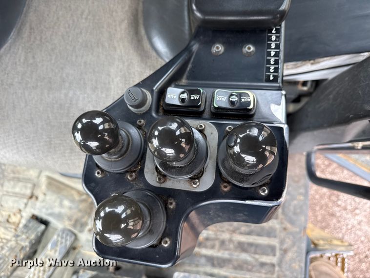 image for item ND9441 2010 John Deere 872GP motor grader