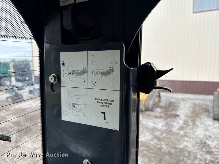 image for item ND9441 2010 John Deere 872GP motor grader