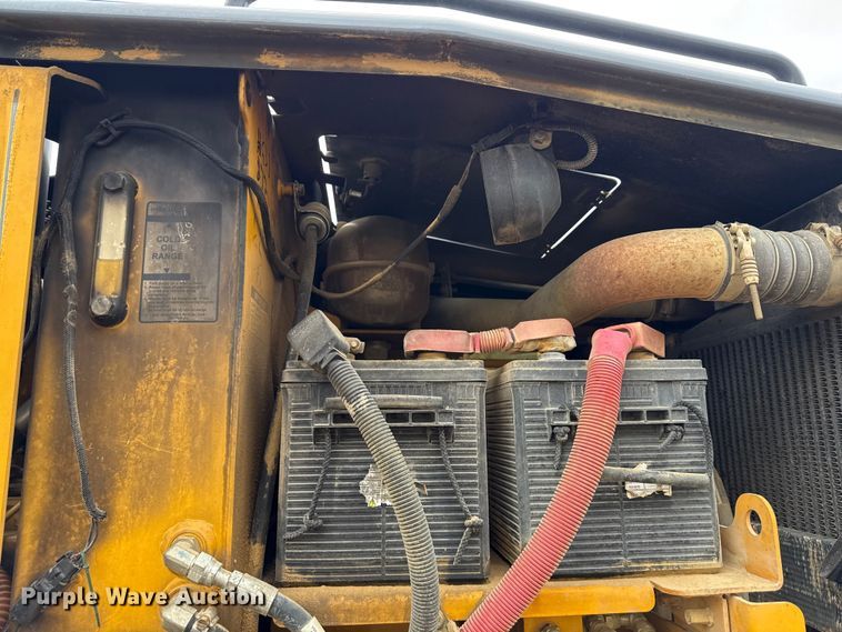 image for item ND9441 2010 John Deere 872GP motor grader