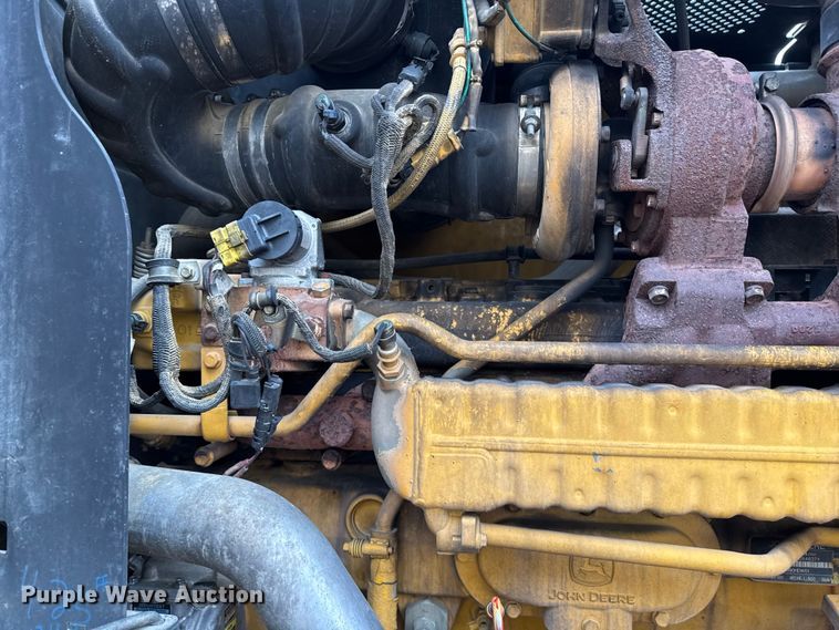 image for item ND9441 2010 John Deere 872GP motor grader