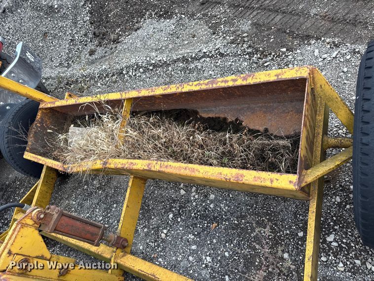 image for item ND9442 Kuntz box scraper