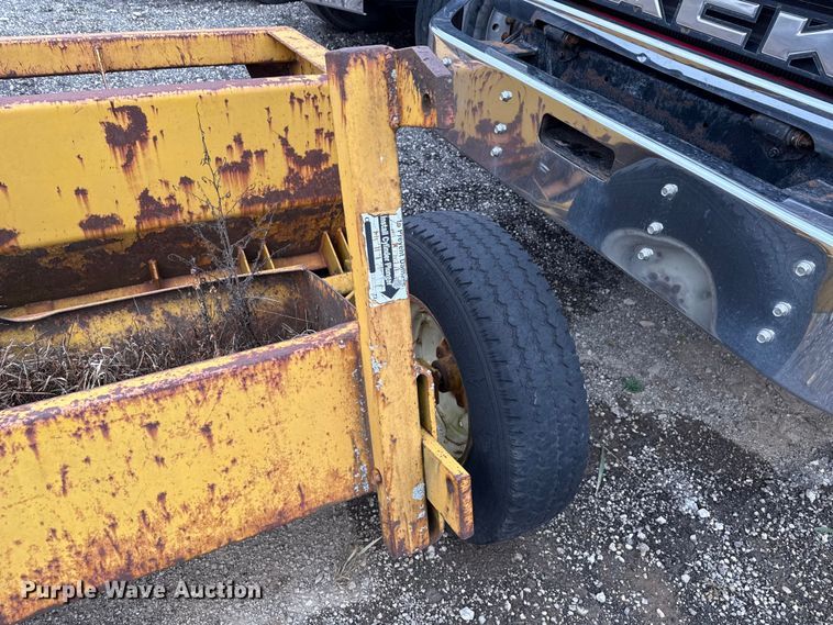 image for item ND9442 Kuntz box scraper