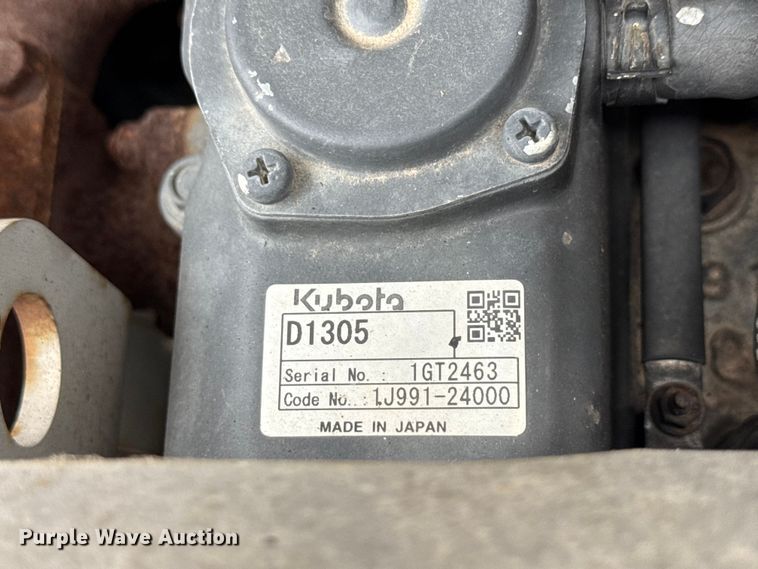 image for item ND9443 2017 Toro Dingo 22327 compact utility loader