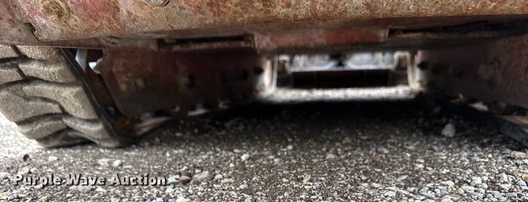 image for item ND9443 2017 Toro Dingo 22327 compact utility loader